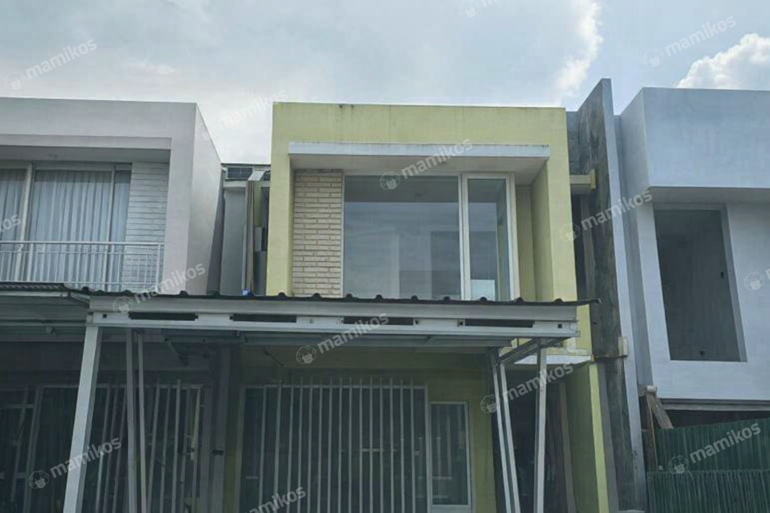 Rumah Sertifikat SHM 3 Kamar Tidur 2 Kamar Mandi Kembangan Jakarta Barat