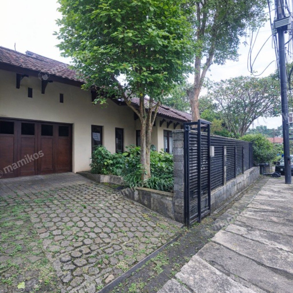 Rumah Sertifikat SHM 3 Kamar Tidur 2 Kamar Mandi Cipete Jakarta Selatan - Photo 2