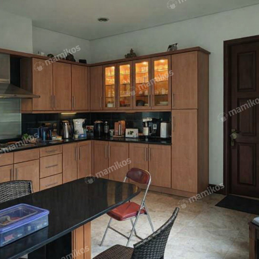 Rumah Sertifikat SHM 3 Kamar Tidur 4 Kamar Mandi Lebak Bulus Jakarta Selatan - Photo 3