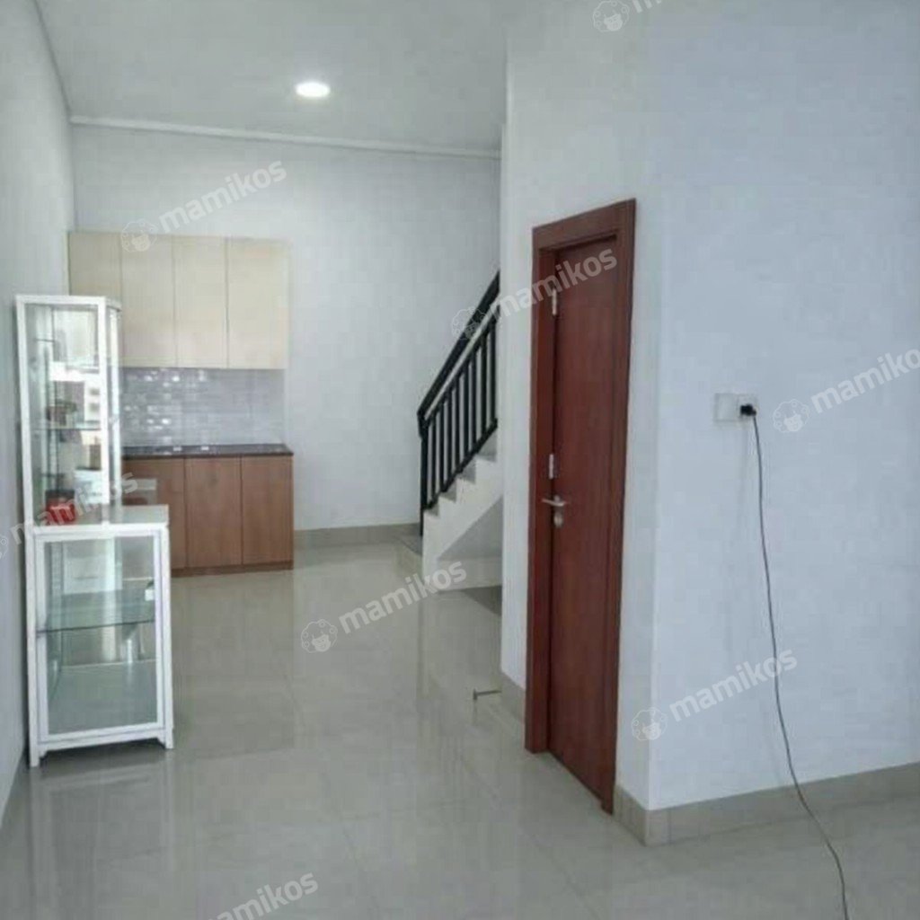 Rumah Sertifikat SHM 3 Kamar Tidur 3 Kamar Mandi Tanjung Duren Selatan Jakarta Barat - Photo 2