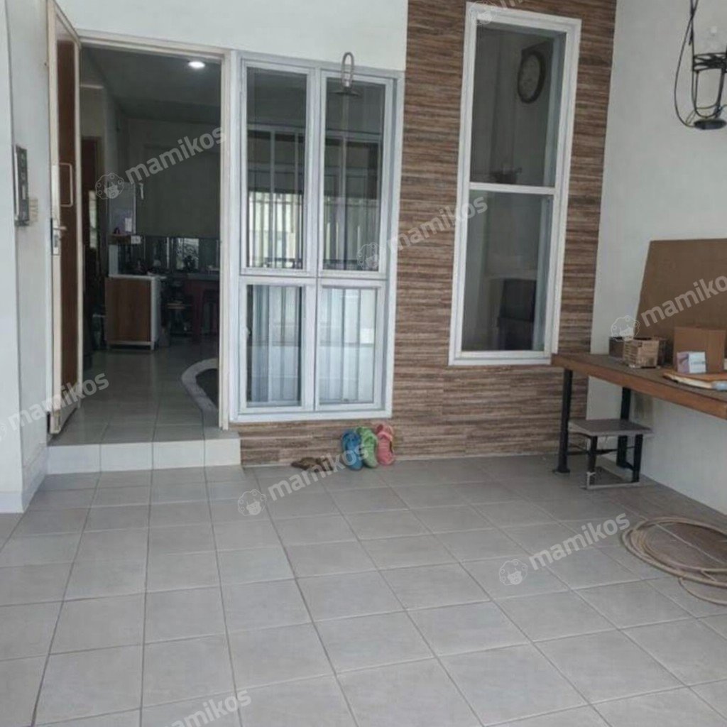 Rumah Sertifikat SHM 3 Kamar Tidur 3 Kamar Mandi Tanjung Duren Selatan Jakarta Barat - Photo 3