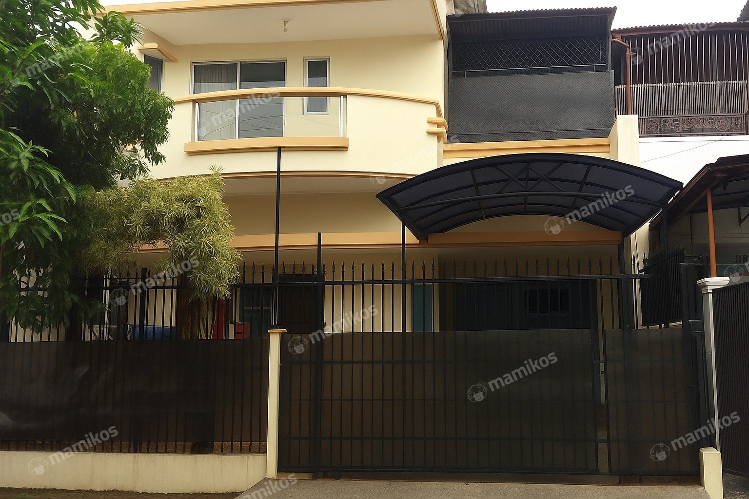 Rumah Sertifikat SHM 3 Kamar Tidur 2 Kamar Mandi Semanan Jakarta Barat