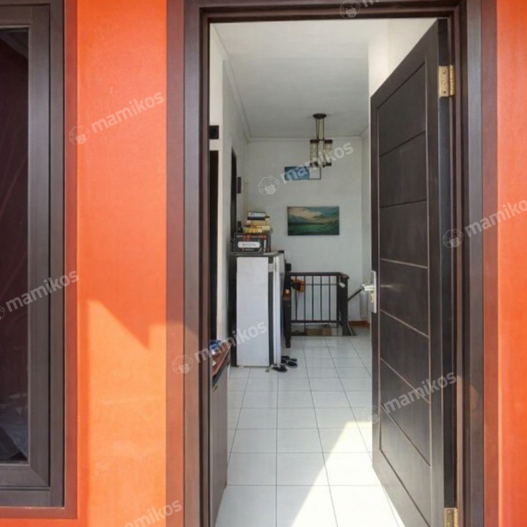Rumah Sertifikat SHM 4 Kamar Tidur 2 Kamar Mandi Pondok Bambu Jakarta Timur - Photo 3