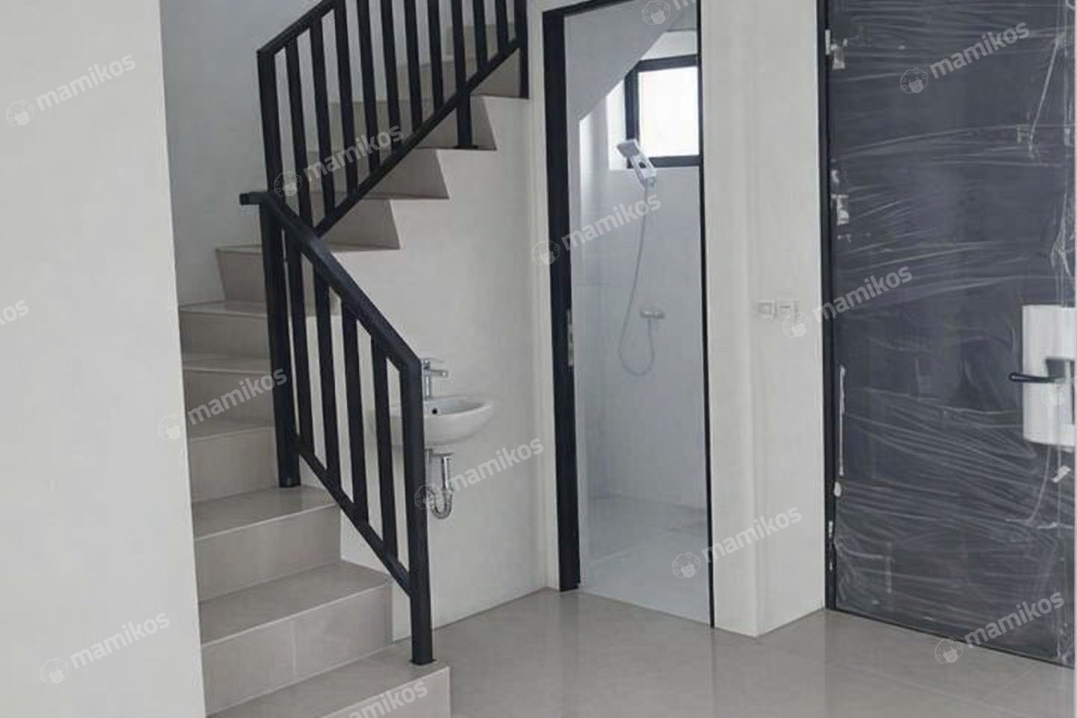 Rumah Sertifikat SHM 2 Kamar Tidur 2 Kamar Mandi Semanan Jakarta Barat