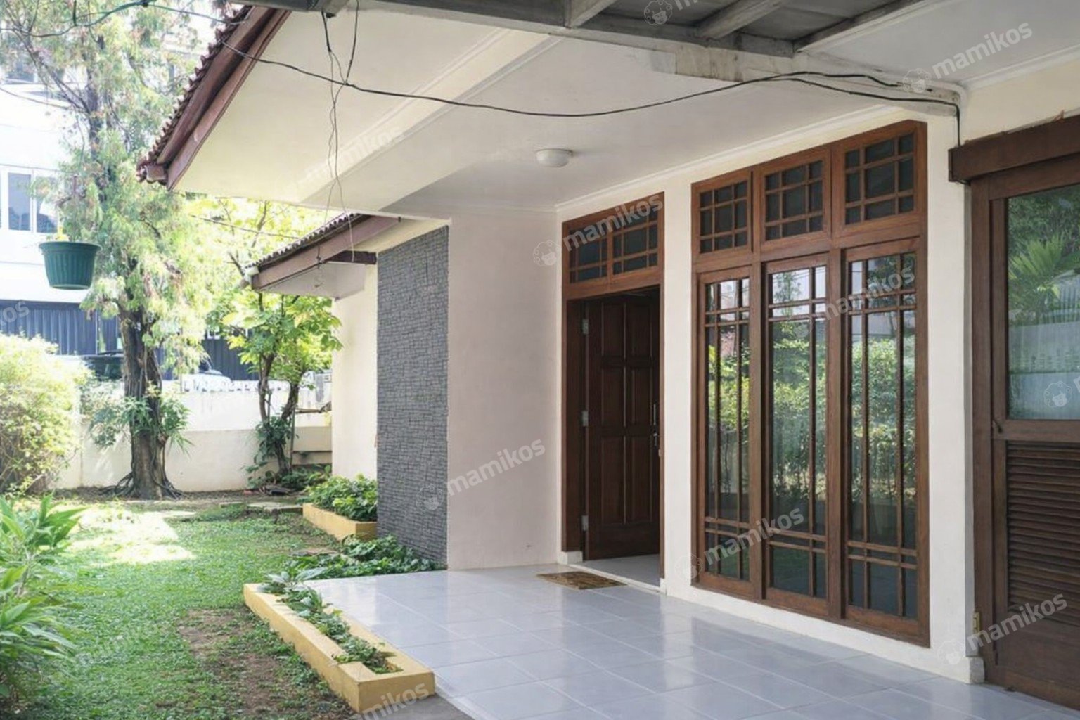 Rumah Sertifikat SHM 4 Kamar Tidur 3 Kamar Mandi Cipete Jakarta Selatan