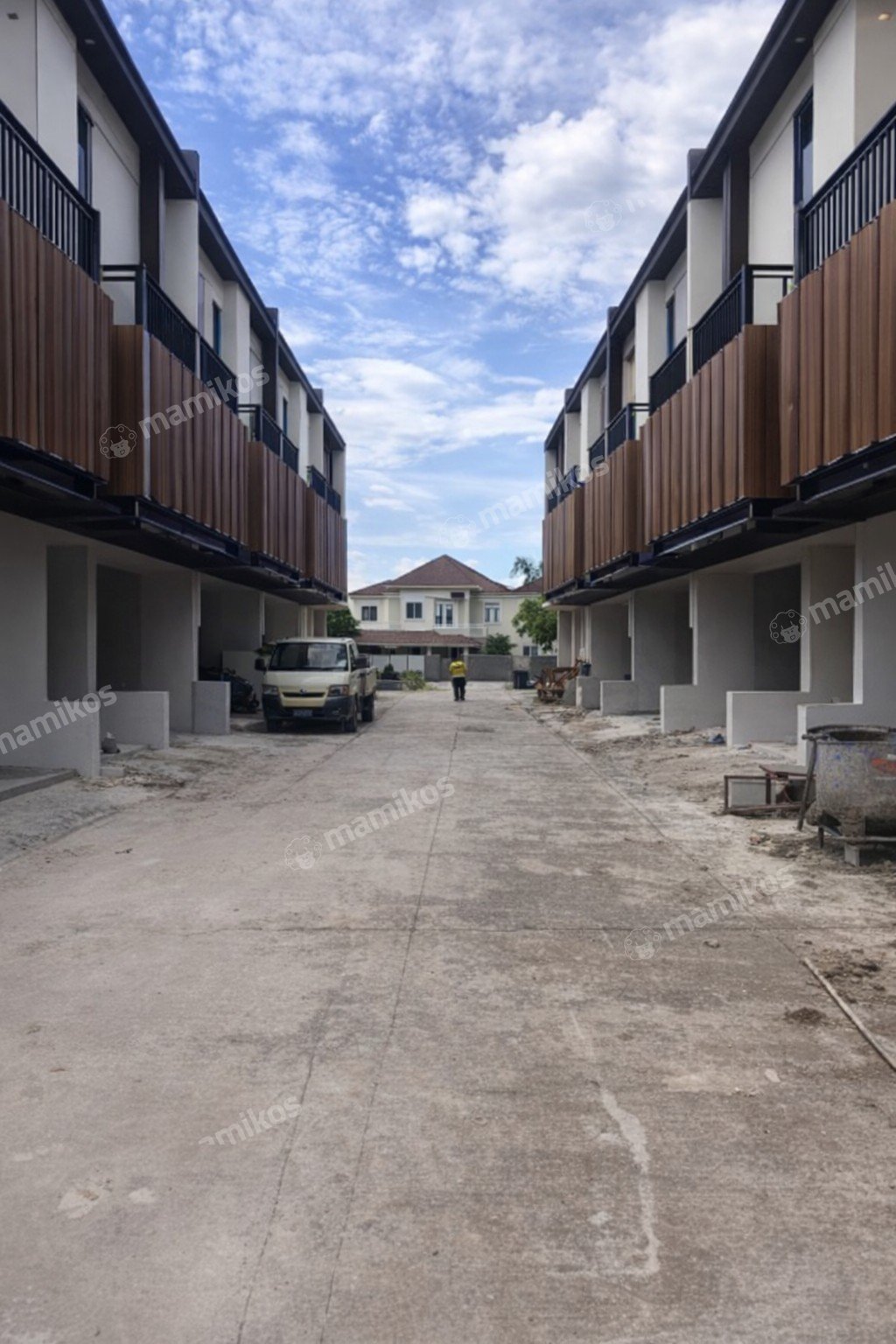 Rumah Sertifikat SHM 4 Kamar Tidur 5 Kamar Mandi Palmerah Jakarta Barat - Photo 2