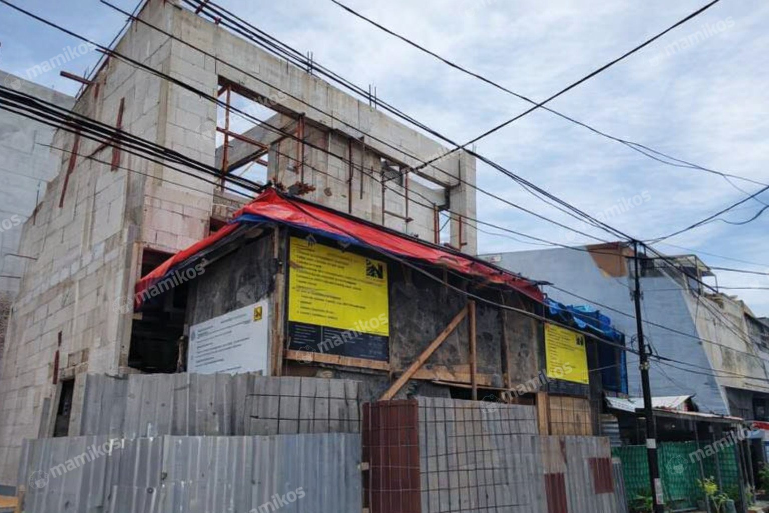 Rumah Sertifikat SHM 3 Kamar Tidur 3 Kamar Mandi Jelambar Jakarta Barat