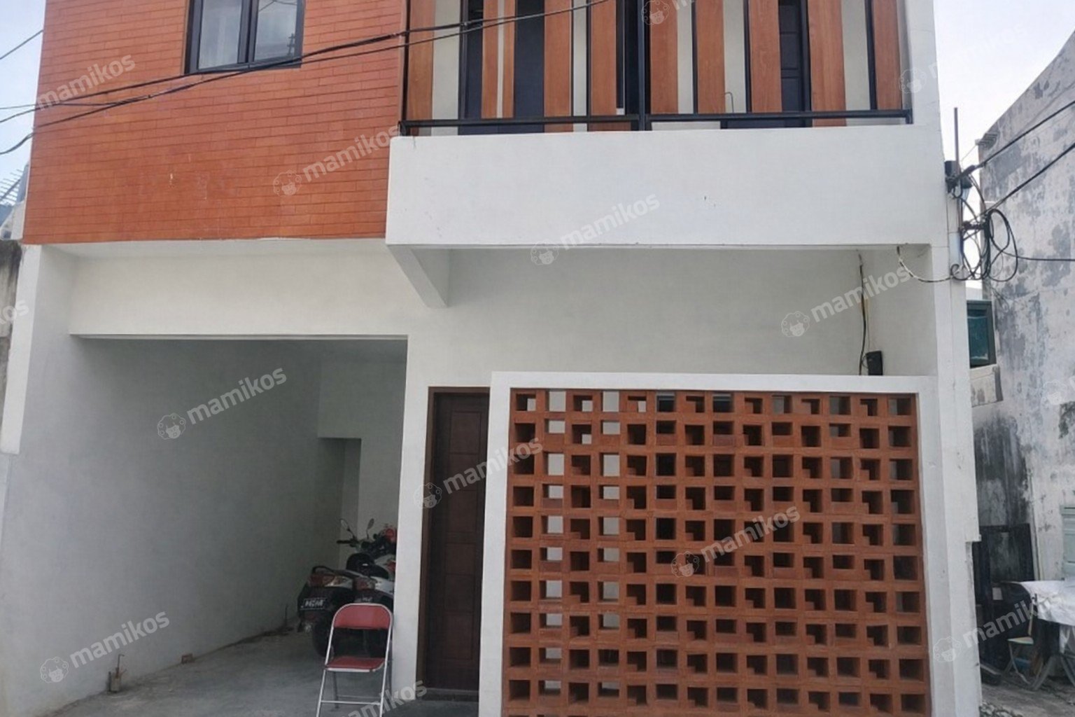 Rumah Sertifikat SHM 2 Kamar Tidur 2 Kamar Mandi Lubang Buaya Jakarta Timur