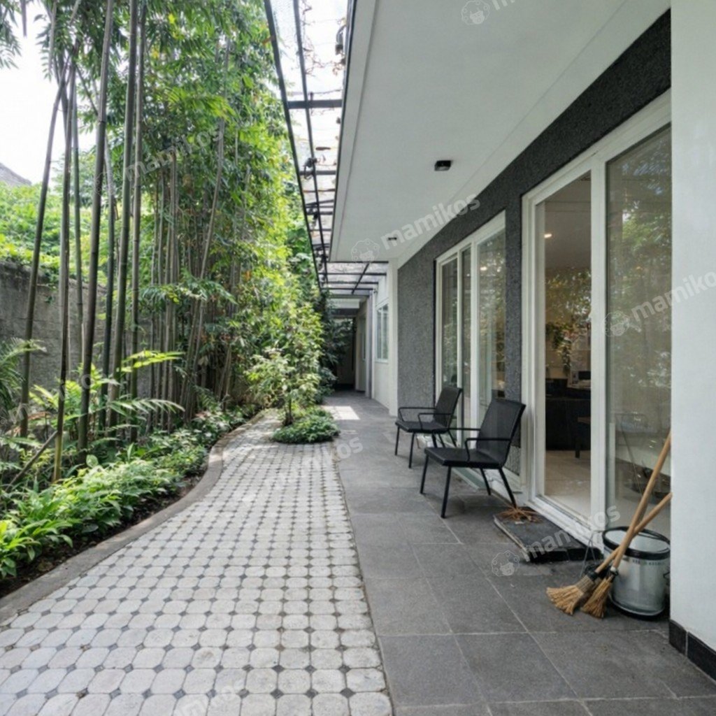Rumah Sertifikat SHM 7 Kamar Tidur 4 Kamar Mandi Kebayoran Baru Jakarta Selatan - Photo 4