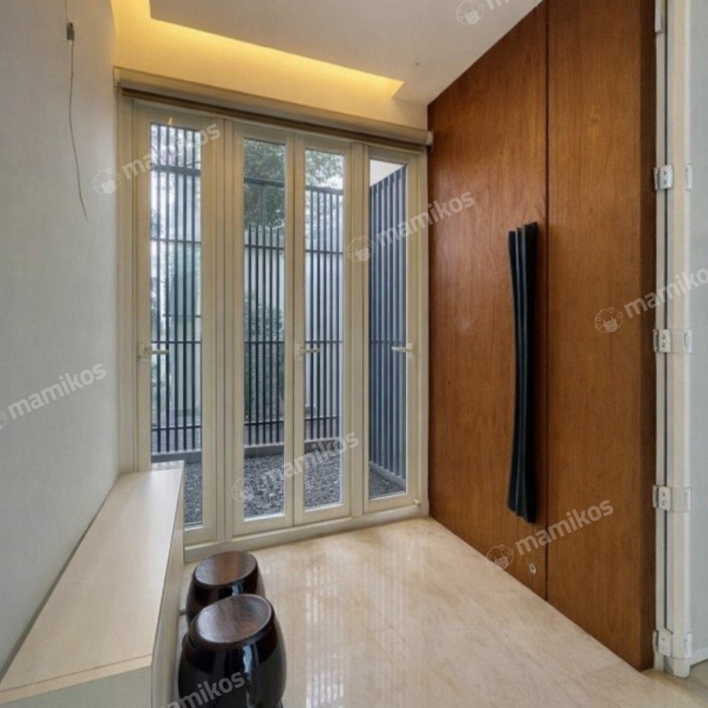 Rumah Sertifikat SHM 6 Kamar Tidur 6 Kamar Mandi Kebayoran Baru Jakarta Selatan - Photo 2