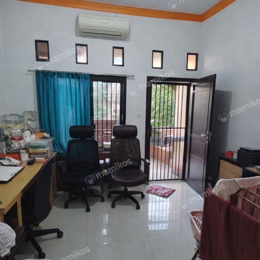 Rumah Sertifikat SHM 3 Kamar Tidur 2 Kamar Mandi Kalideres Jakarta Barat - Photo 3