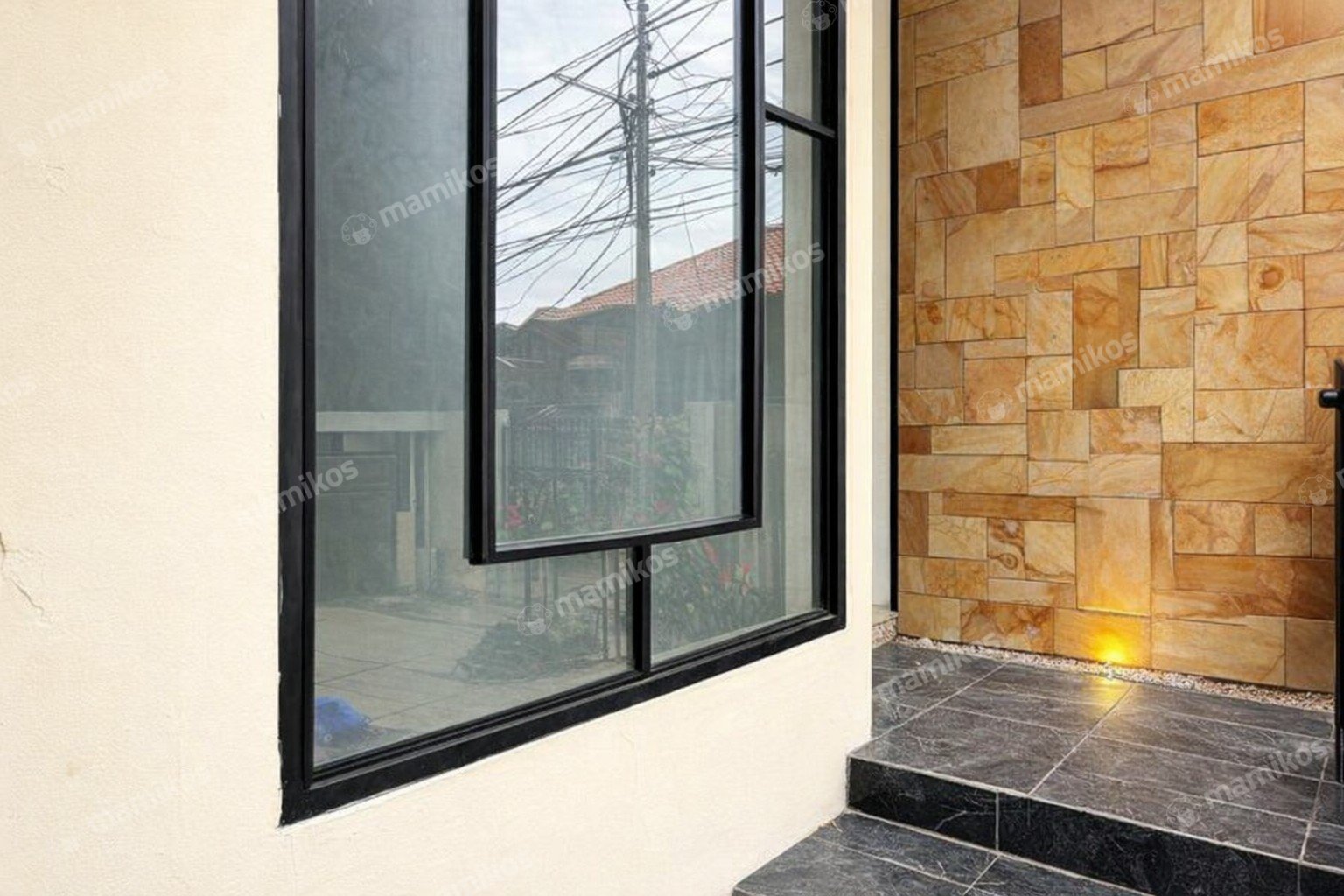 Rumah Sertifikat SHM 4 Kamar Tidur 5 Kamar Mandi Kramat Jati Jakarta Timur