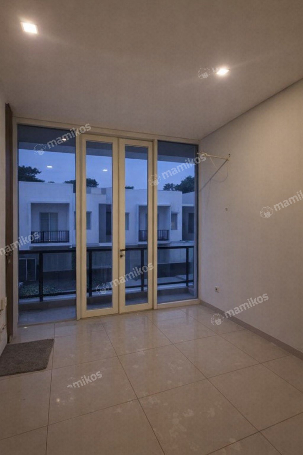 Rumah Sertifikat SHM 4 Kamar Tidur 4 Kamar Mandi Cipayung Jakarta Timur - Photo 3