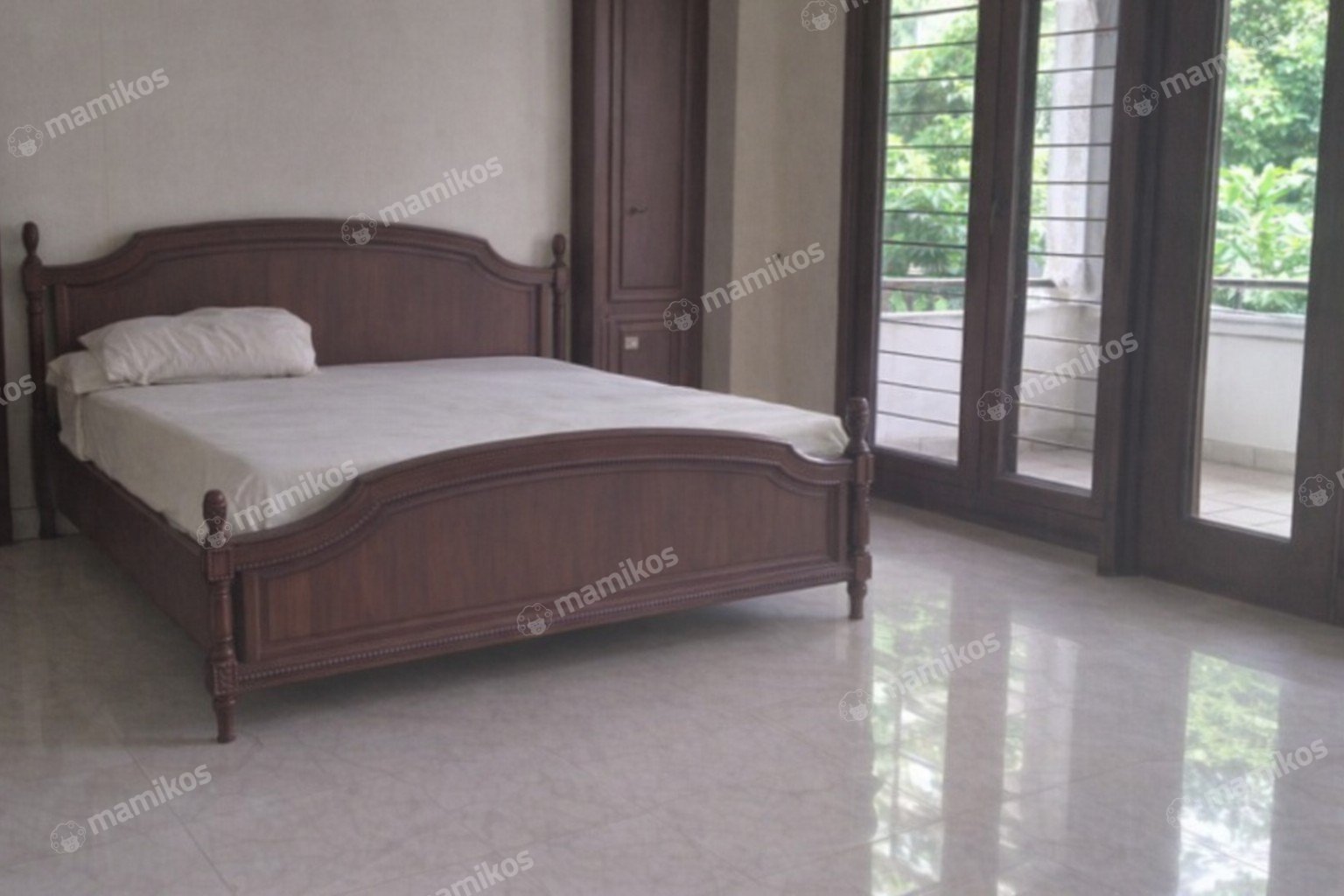 Rumah Sertifikat SHM 6 Kamar Tidur 6 Kamar Mandi Pondok Indah Jakarta Selatan