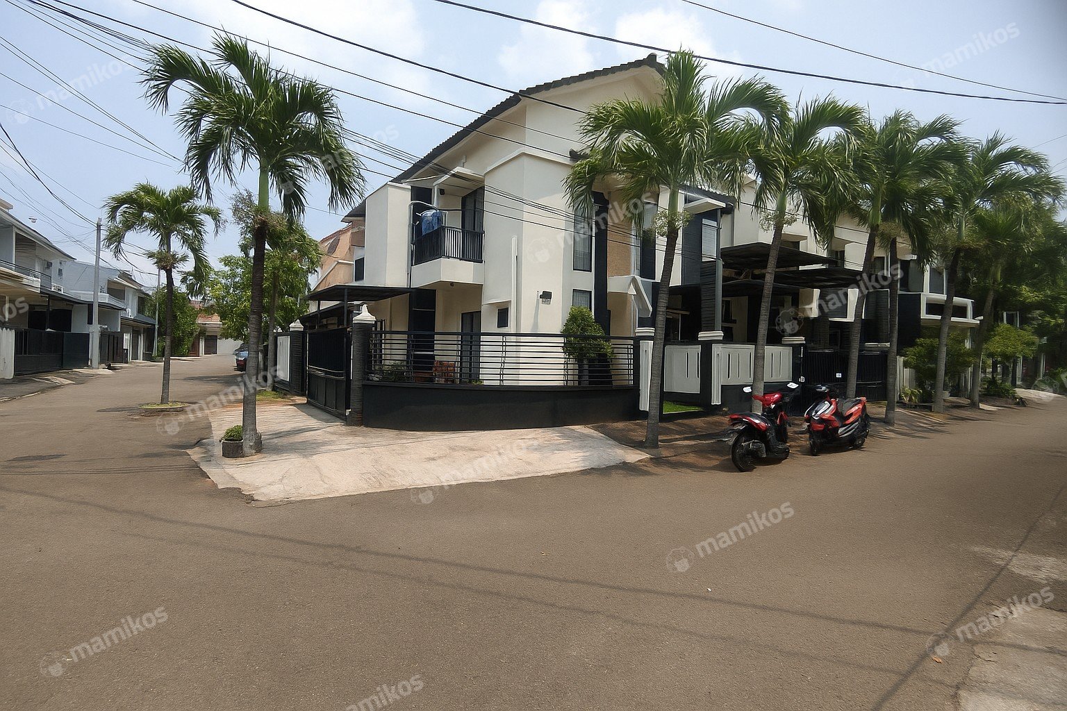 Rumah Sertifikat SHM 4 Kamar Tidur 3 Kamar Mandi Pondok Kelapa Jakarta Timur - Photo 4