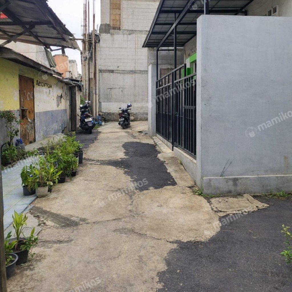 Rumah Sertifikat SHM 2 Kamar Tidur 1 Kamar Mandi Jagakarsa Jakarta Selatan - Photo 3