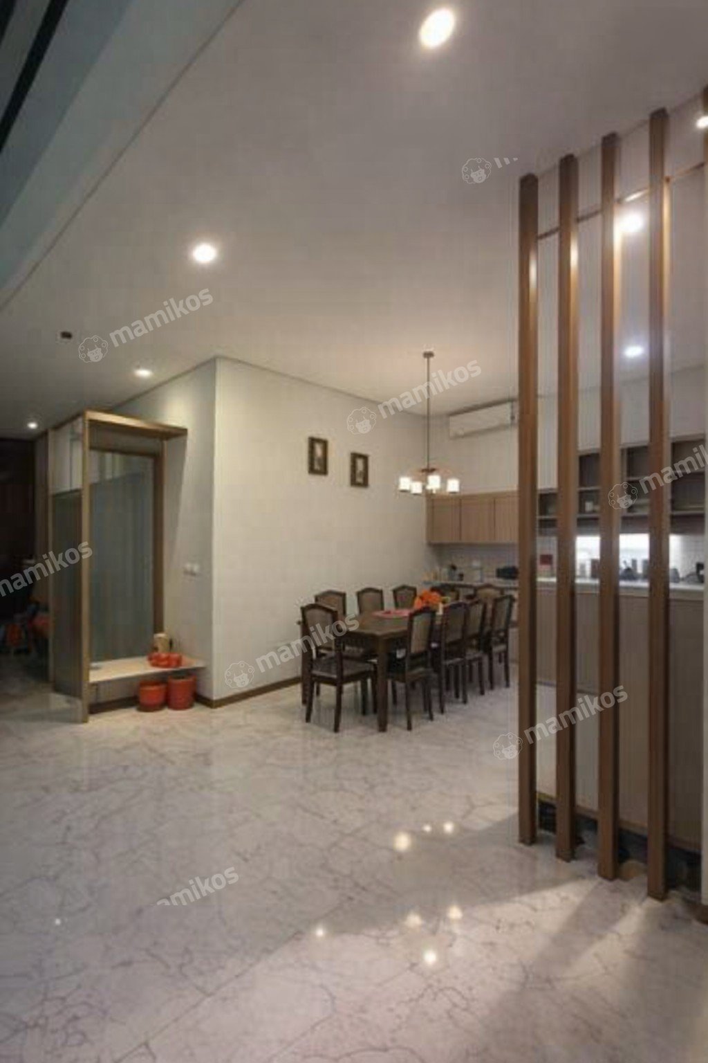 Rumah 4 Kamar Tidur 2 Kamar Mandi 1 Lantai Pondok Indah Jakarta Selatan - Photo 5