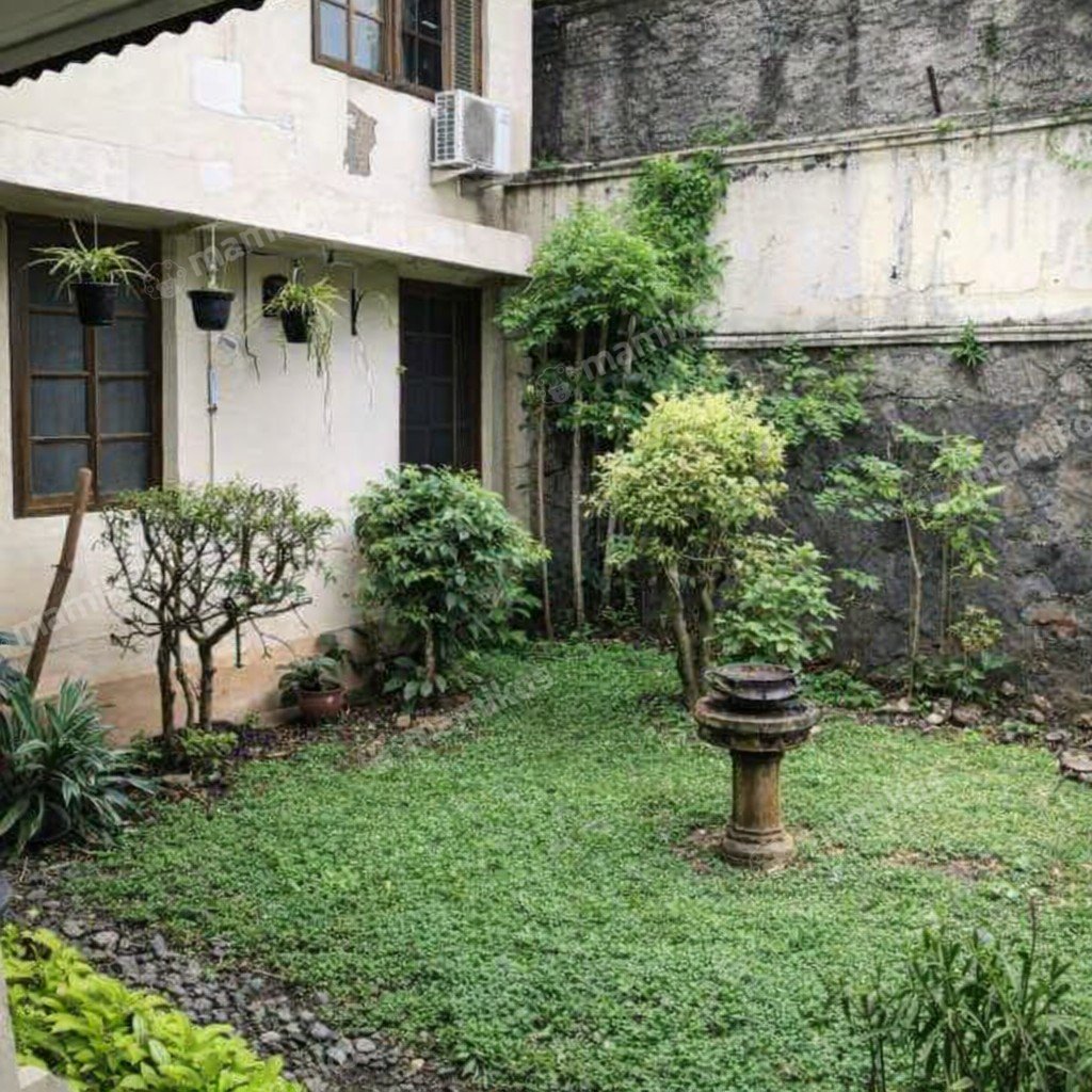 Rumah Sertifikat SHM 6 Kamar Tidur 5 Kamar Mandi Cipete Jakarta Selatan - Photo 2