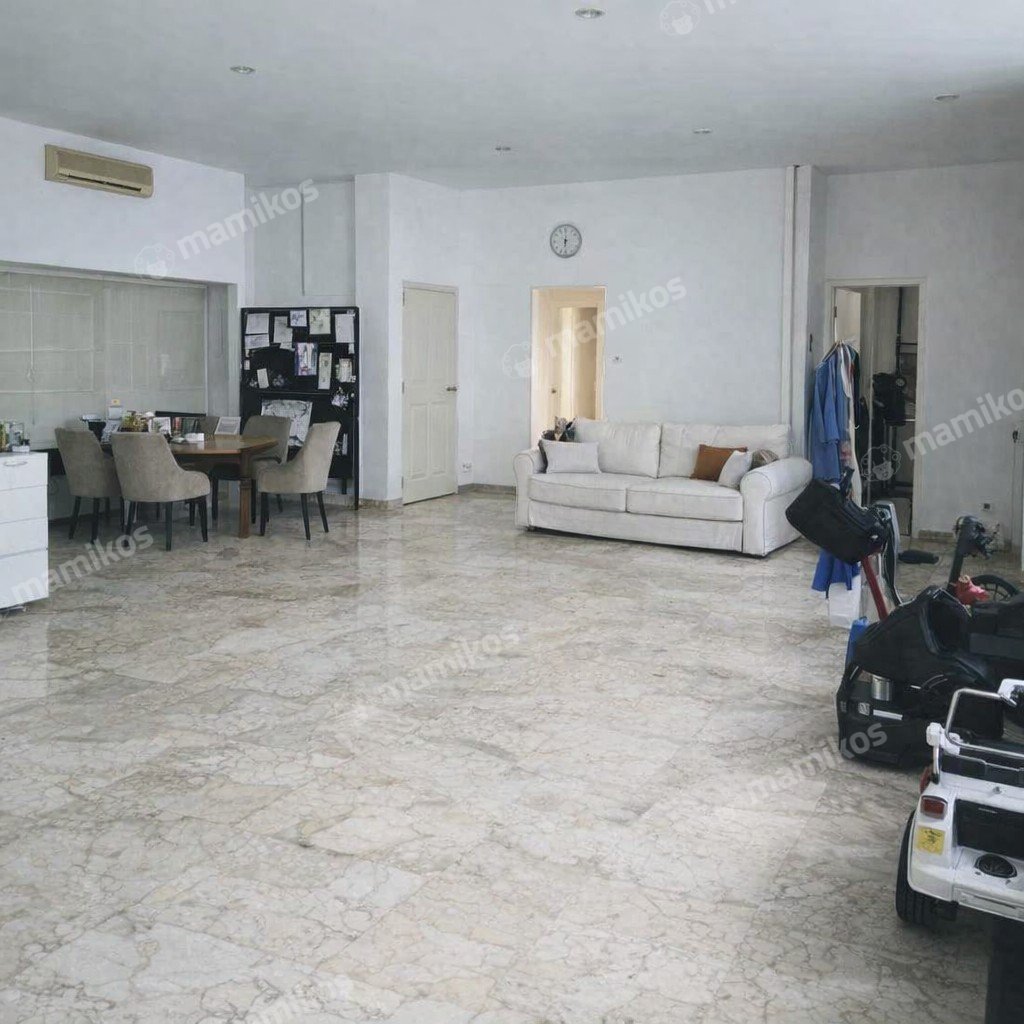 Rumah Sertifikat SHM 2 Kamar Tidur 2 Kamar Mandi Intercon Jakarta Barat - Photo 3