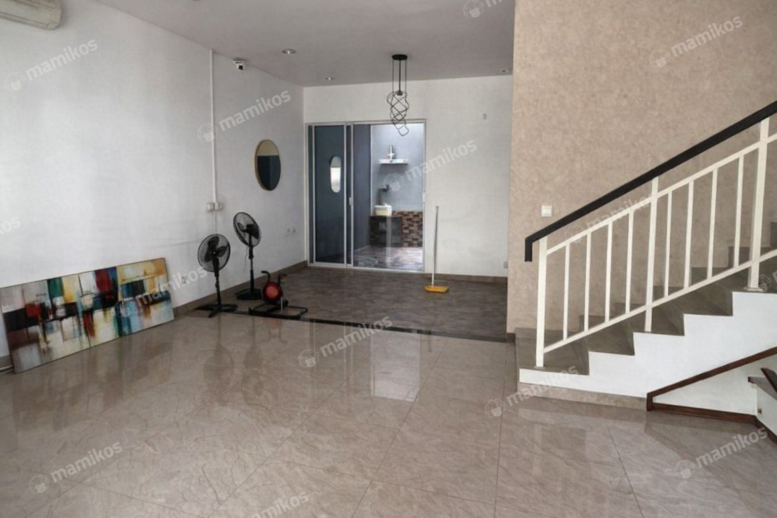 Rumah Sertifikat SHM 4 Kamar Tidur 2 Kamar Mandi Cakung Jakarta Timur