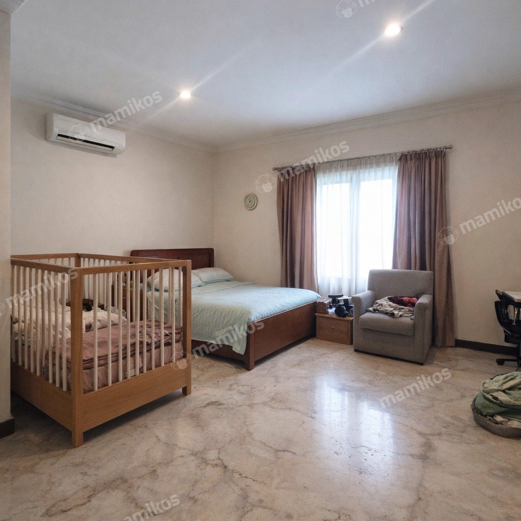 Rumah Sertifikat SHM 4 Kamar Tidur 4 Kamar Mandi Kebayoran Baru Jakarta Selatan - Photo 4