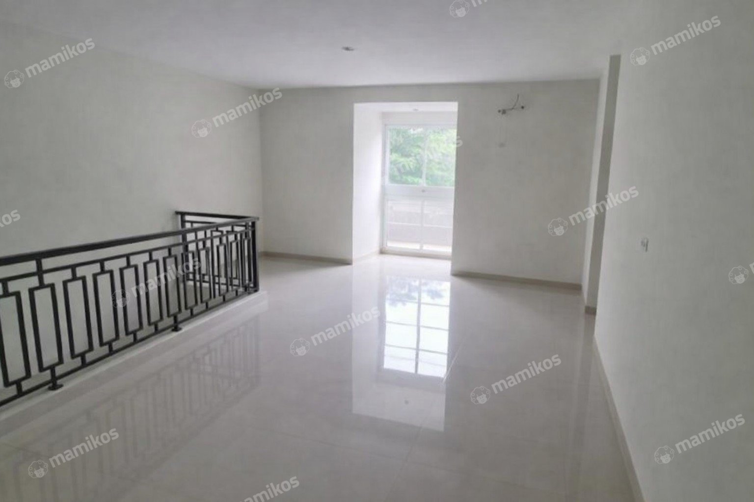 Rumah Sertifikat SHM 3 Kamar Tidur 3 Kamar Mandi Muara Karang Jakarta Utara - Photo 4