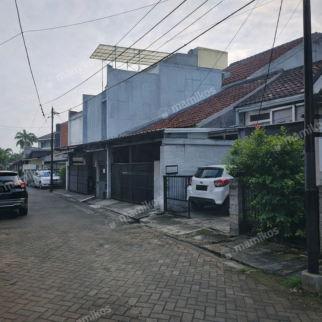 Rumah Sertifikat SHM 3 Kamar Tidur 2 Kamar Mandi Citra Garden Jakarta Barat - Photo 4