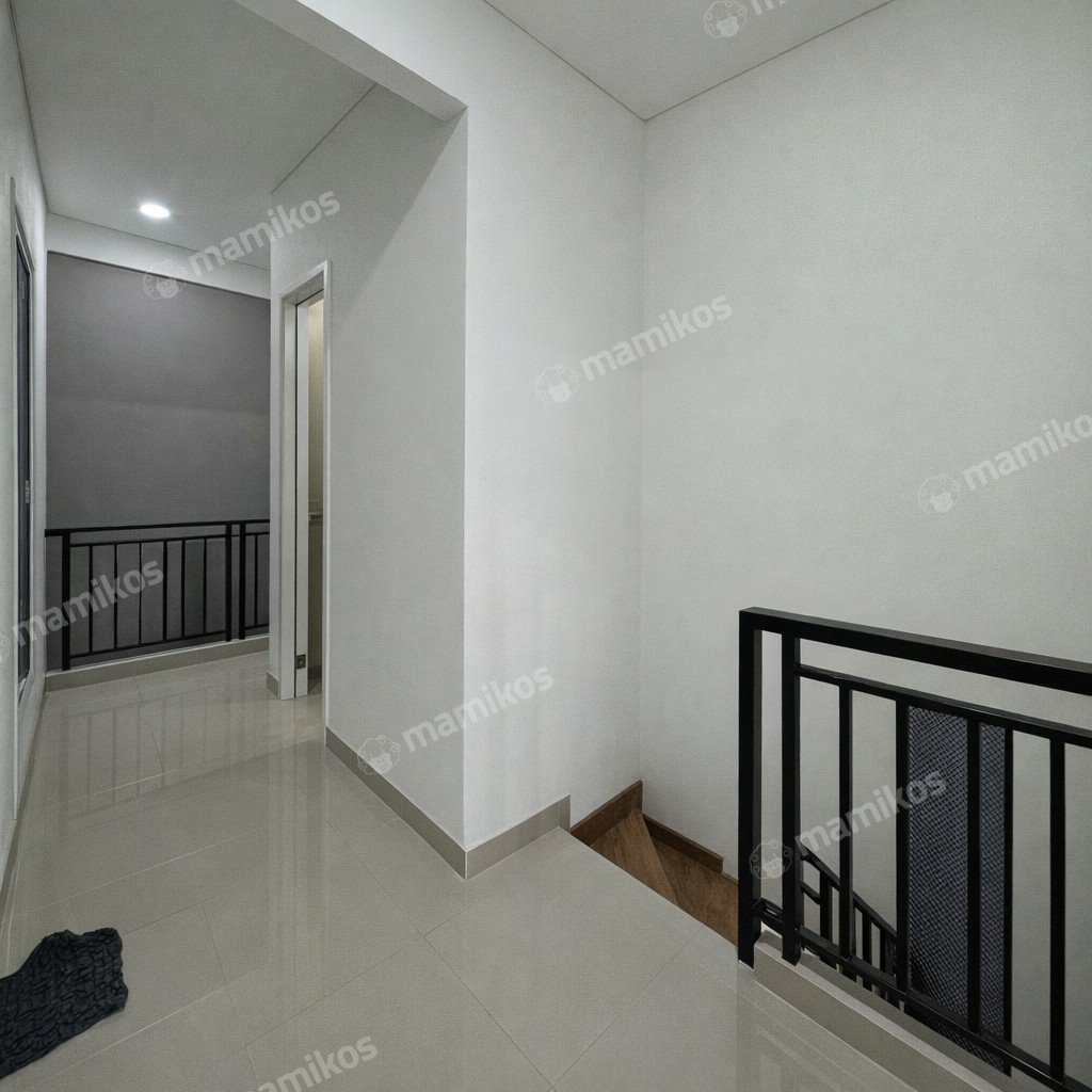 Rumah Sertifikat SHM 3 Kamar Tidur 3 Kamar Mandi Duri Kepa Jakarta Barat - Photo 5