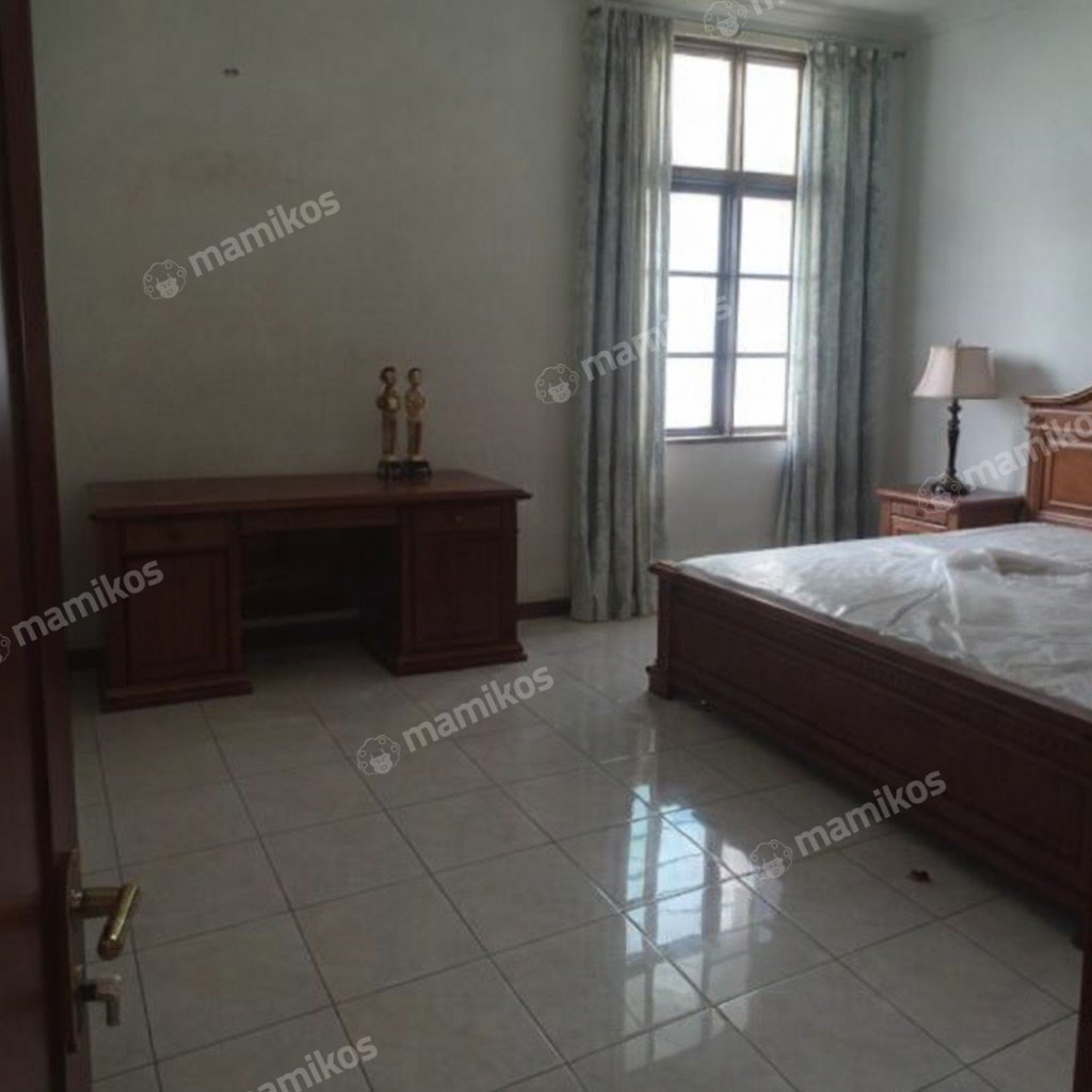 Rumah Sertifikat SHM 7 Kamar Tidur 6 Kamar Mandi Setiabudi Jakarta Selatan - Photo 3