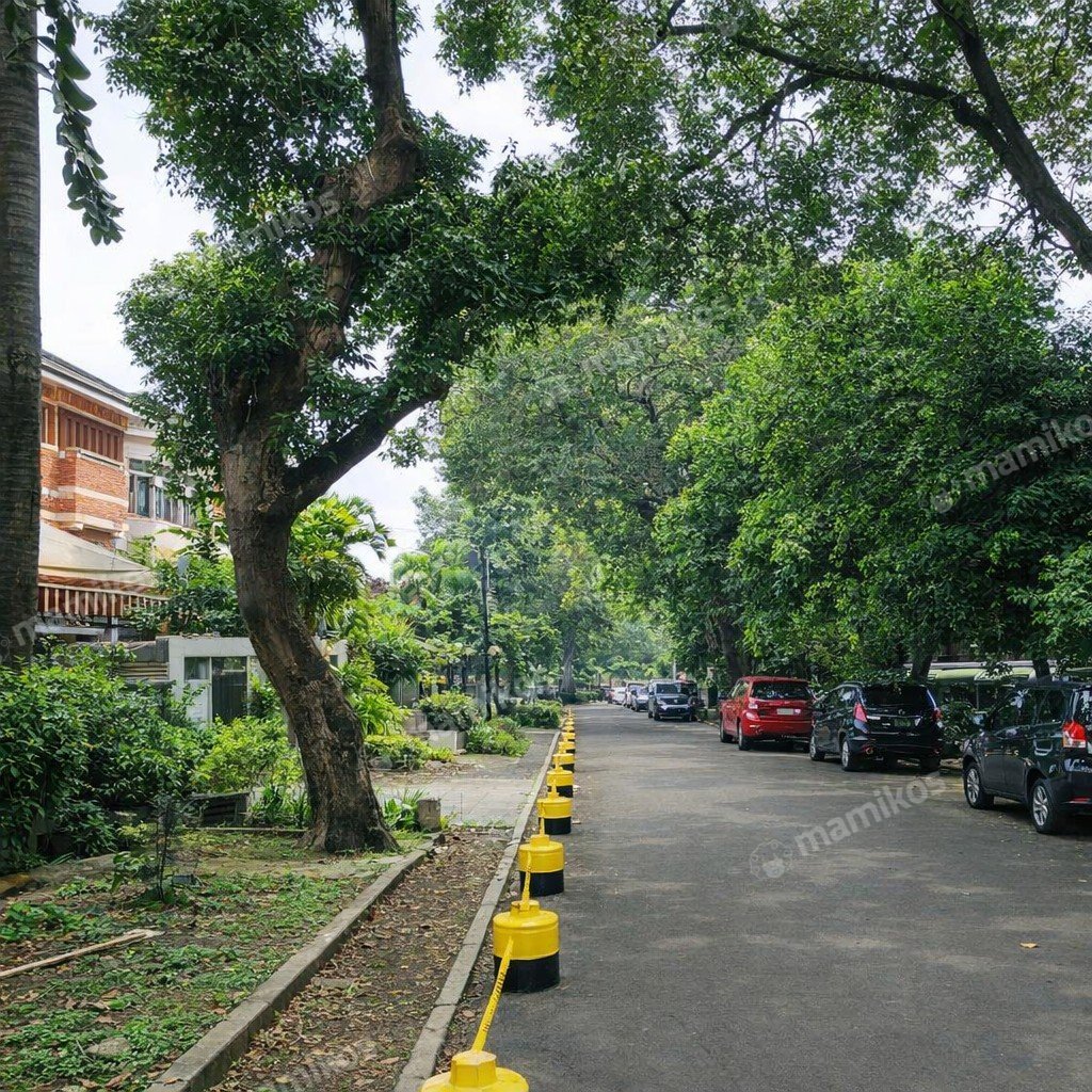 Rumah Sertifikat SHM 5 Kamar Tidur 3 Kamar Mandi Panglima Polim Jakarta Selatan - Photo 2