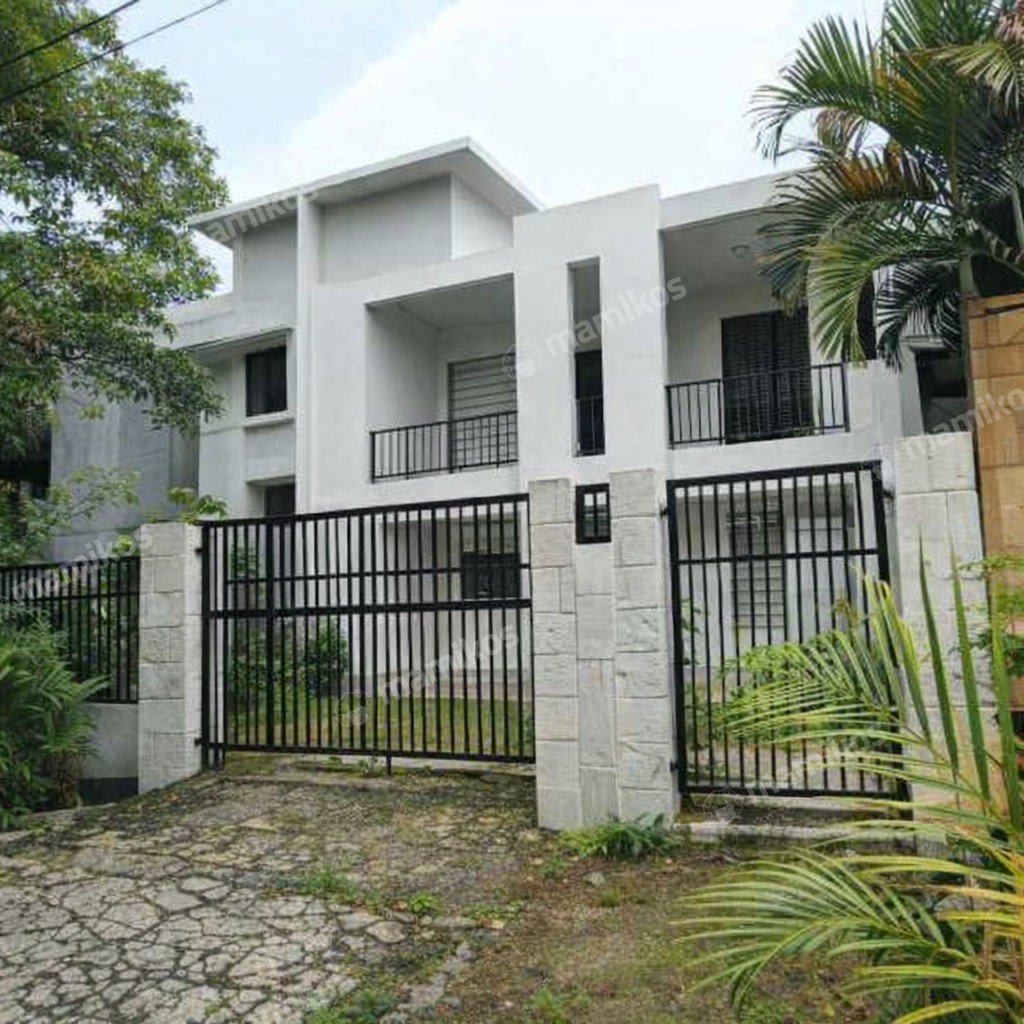 Rumah Sertifikat SHM 5 Kamar Tidur 3 Kamar Mandi Panglima Polim Jakarta Selatan - Photo 3