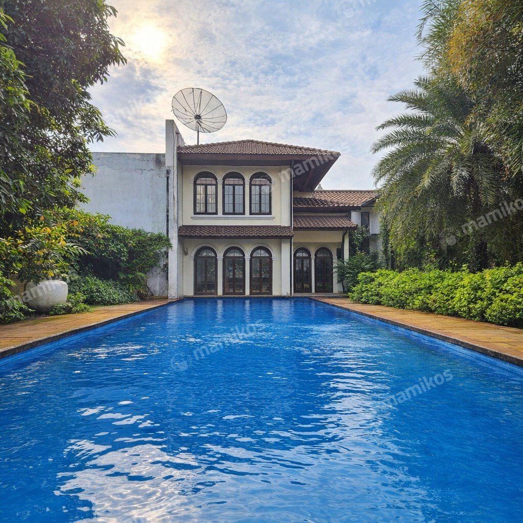 Rumah Sertifikat SHM 5 Kamar Tidur 5 Kamar Mandi Cilandak Jakarta Selatan - Photo 4