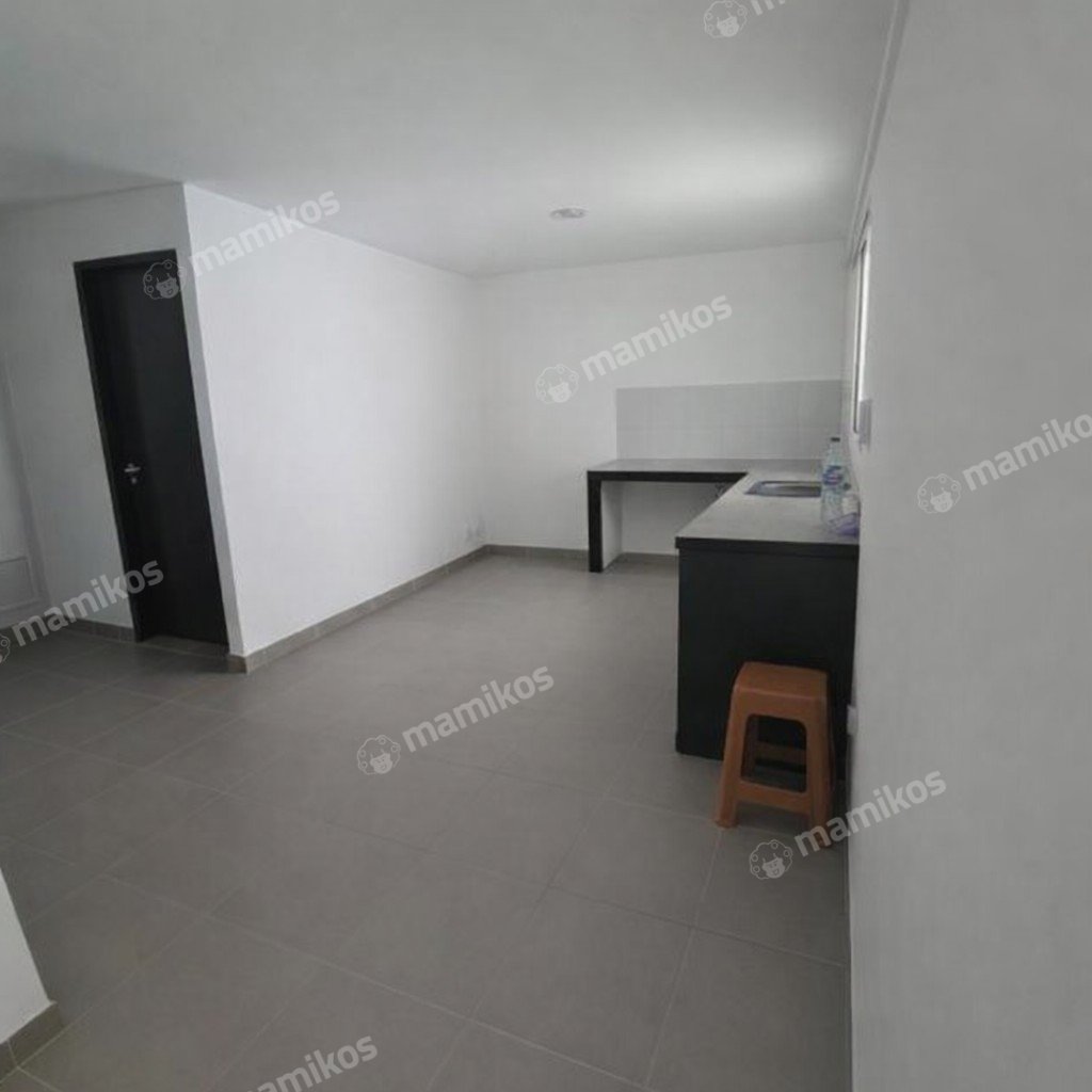Rumah Sertifikat PPJB 4 Kamar Tidur 4 Kamar Mandi Pantai Indah Kapuk 2 Jakarta Utara - Photo 4