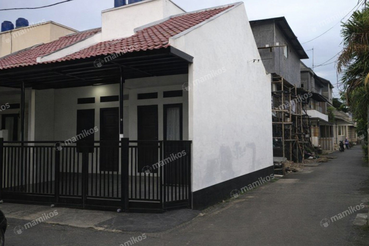 Rumah Sertifikat SHM 2 Kamar Tidur 1 Kamar Mandi Jagakarsa Jakarta Selatan - Photo 2