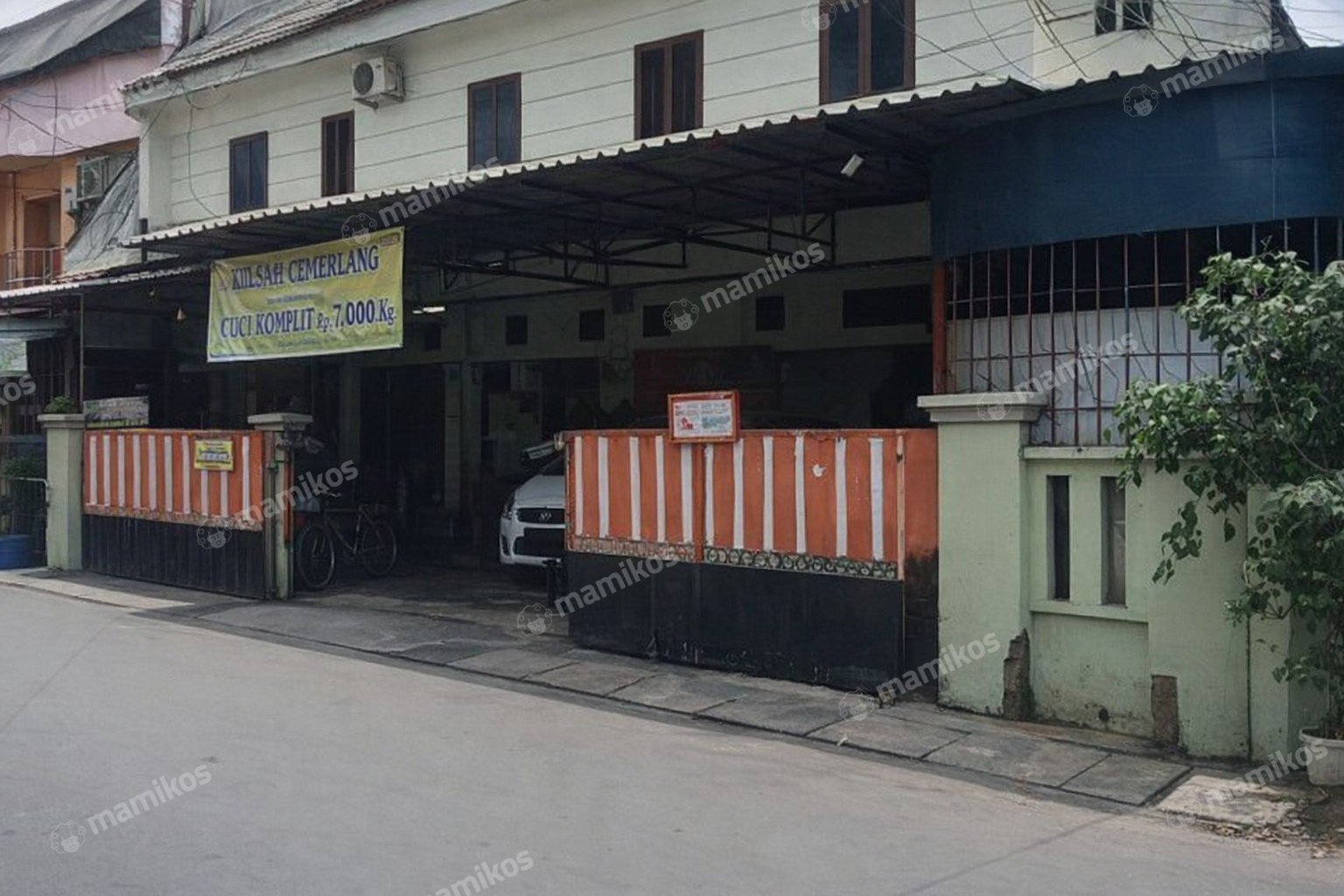 Rumah 20KT 17KM Tomang Jakarta Barat