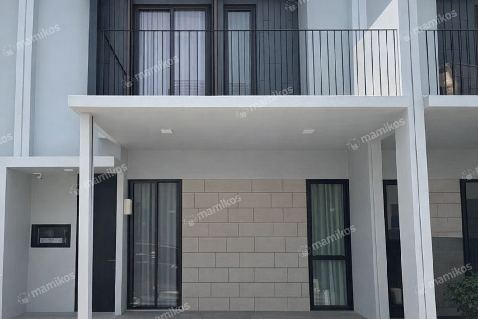 Rumah 3 Kamar Tidur 2 Kamar Mandi 3 Lantai Metland Menteng Jakarta Timur