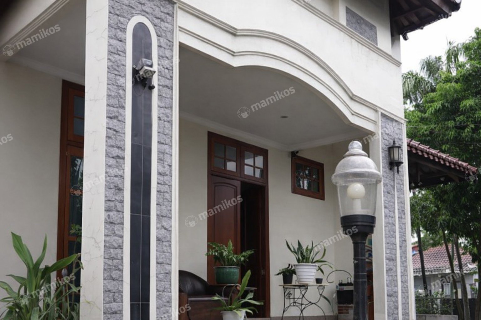 Rumah Sertifikat SHM 6 Kamar Tidur 3 Kamar Mandi Pondok Kelapa Jakarta Timur