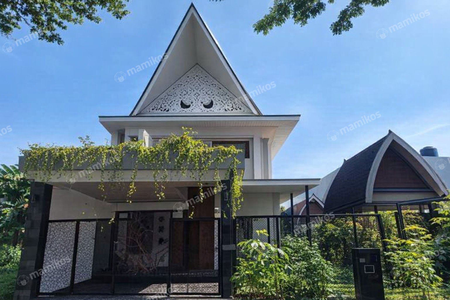 Rumah Sertifikat SHM 4 Kamar Tidur 4 Kamar Mandi Kembangan Jakarta Barat