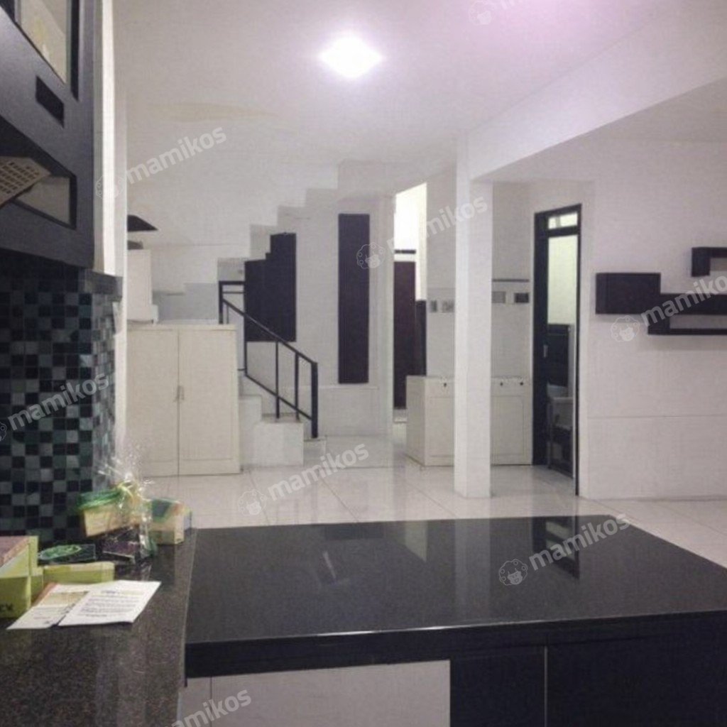 Rumah Sertifikat SHM 4 Kamar Tidur 3 Kamar Mandi Kembangan Jakarta Barat - Photo 4