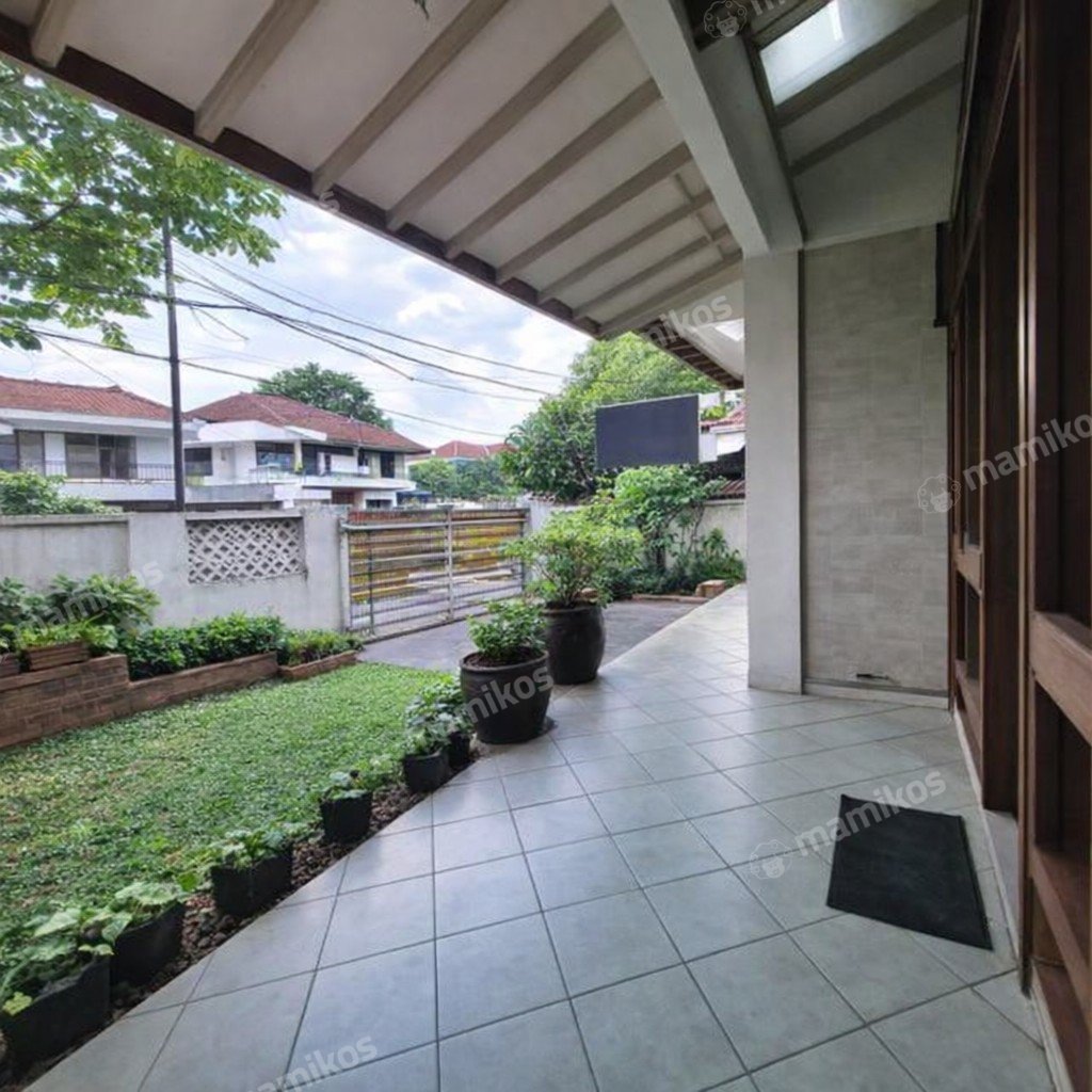 Rumah Sertifikat SHM 6 Kamar Tidur 3 Kamar Mandi Kembangan Jakarta Barat - Photo 2