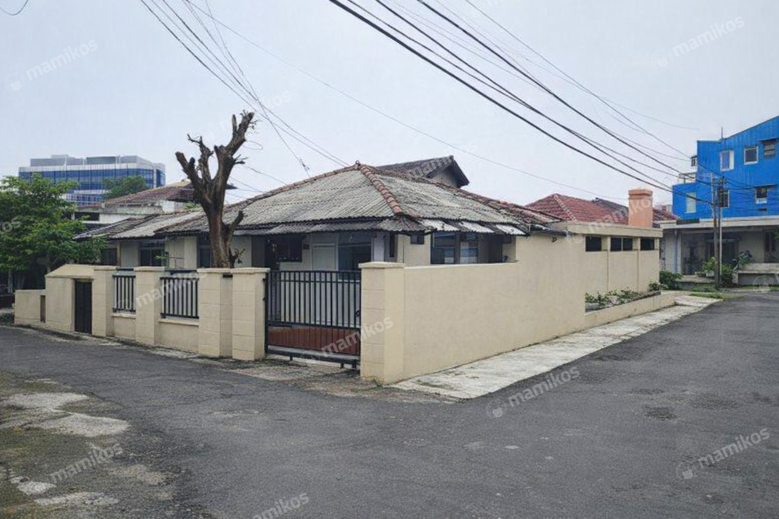 Rumah Sertifikat SHM 4 Kamar Tidur 1 Kamar Mandi Kalimalang Jakarta Timur - Photo 2