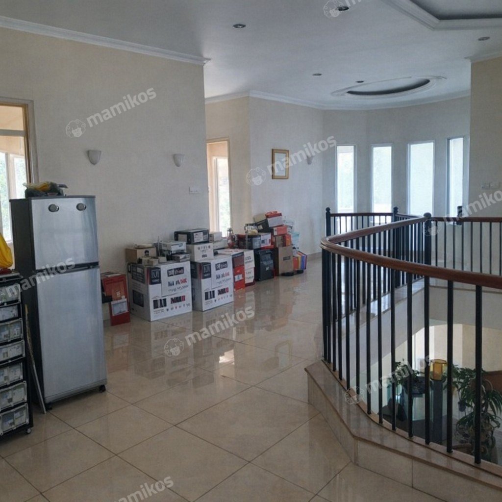Rumah Sertifikat SHM 5 Kamar Tidur 3 Kamar Mandi Pondok Indah Jakarta Selatan - Photo 5