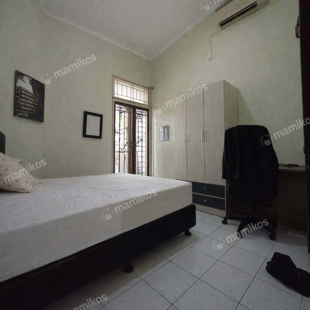 Rumah Sertifikat SHM 5 Kamar Tidur 4 Kamar Mandi Meruya Jakarta Barat - Photo 4
