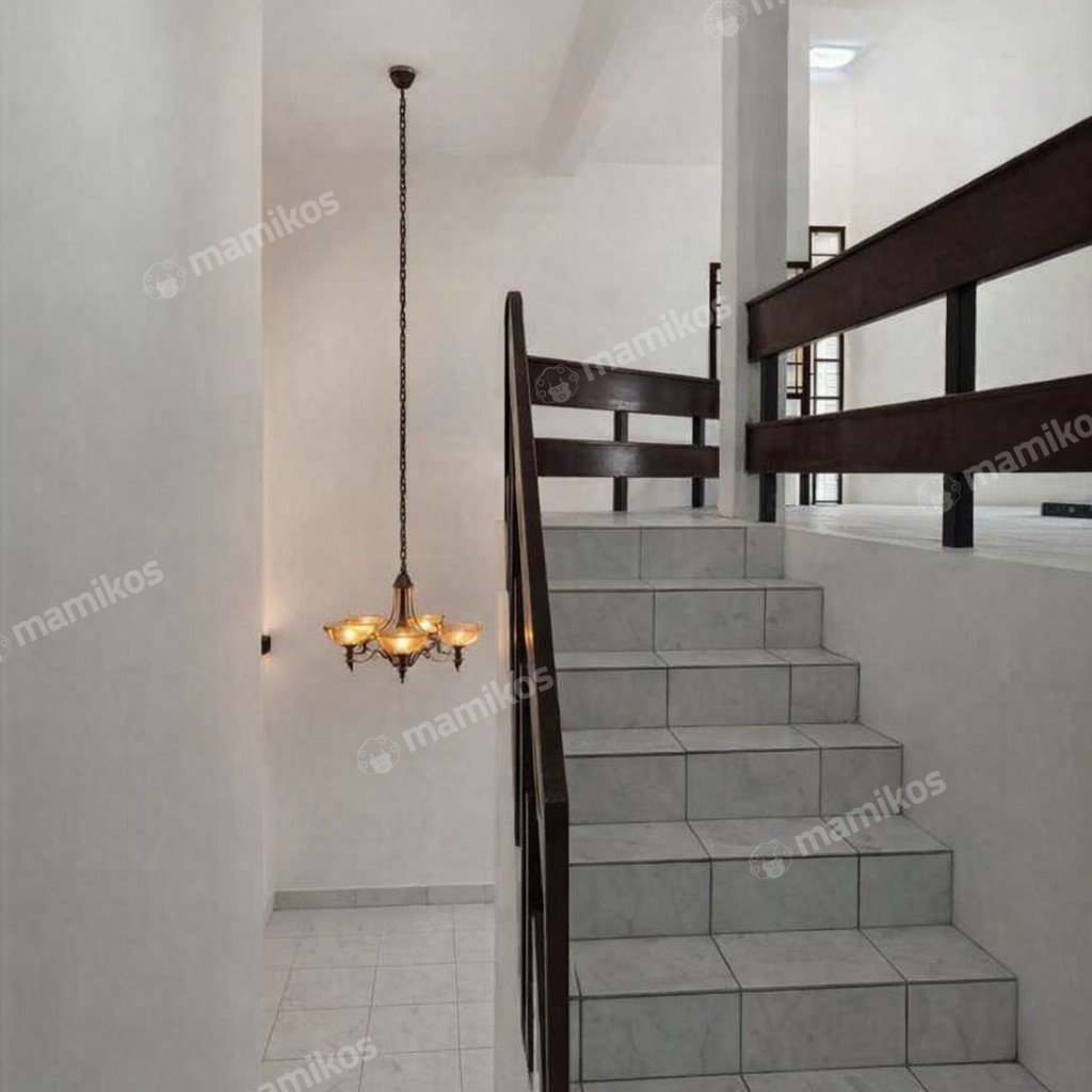 Rumah Sertifikat SHM 5 Kamar Tidur 4 Kamar Mandi Pondok Indah Jakarta Selatan - Photo 3
