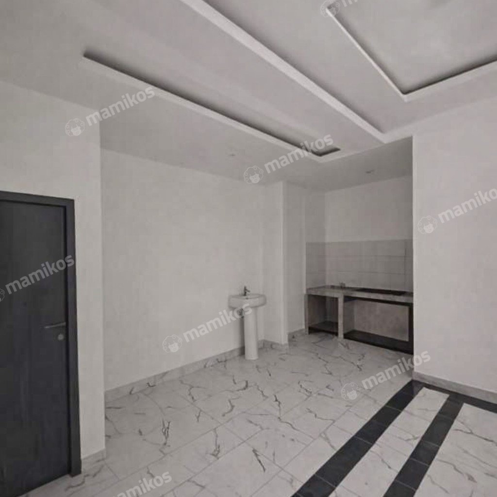 Rumah Sertifikat SHM 3 Kamar Tidur 3 Kamar Mandi Taman Ratu Jakarta Barat - Photo 3