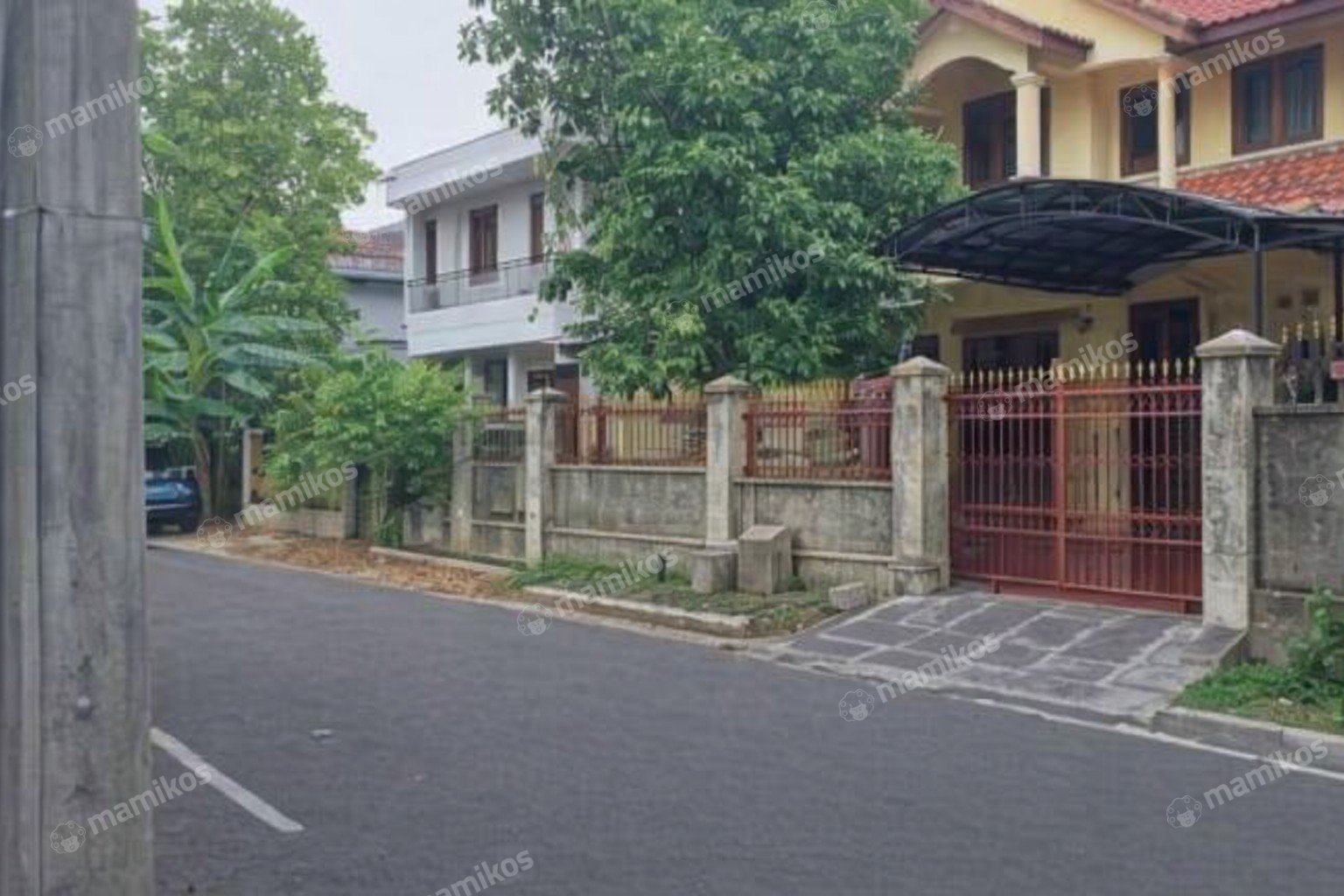Rumah Sertifikat SHM 5 Kamar Tidur 2 Kamar Mandi Duren Sawit Jakarta Timur - Photo 2