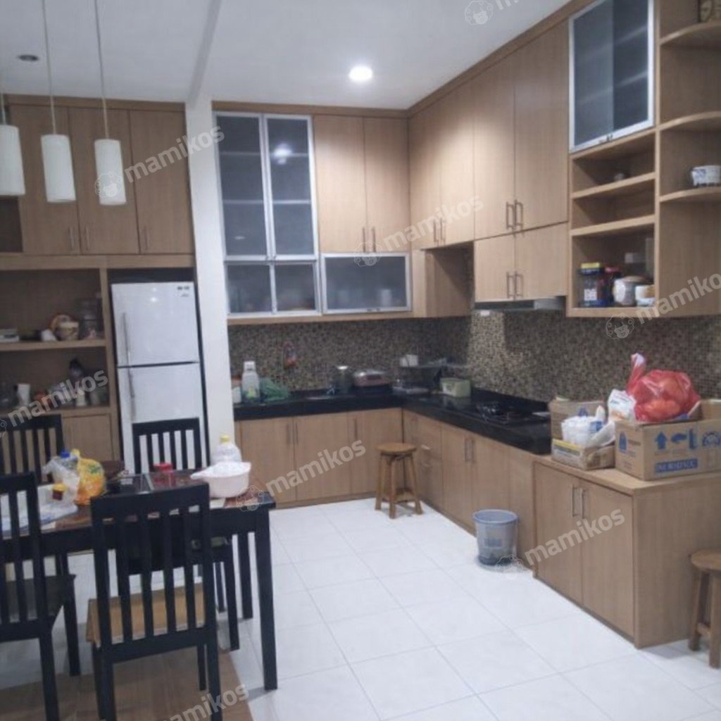 Rumah Sertifikat SHM 4 Kamar Tidur 4 Kamar Mandi Pantai Indah Kapuk Jakarta Utara - Photo 2