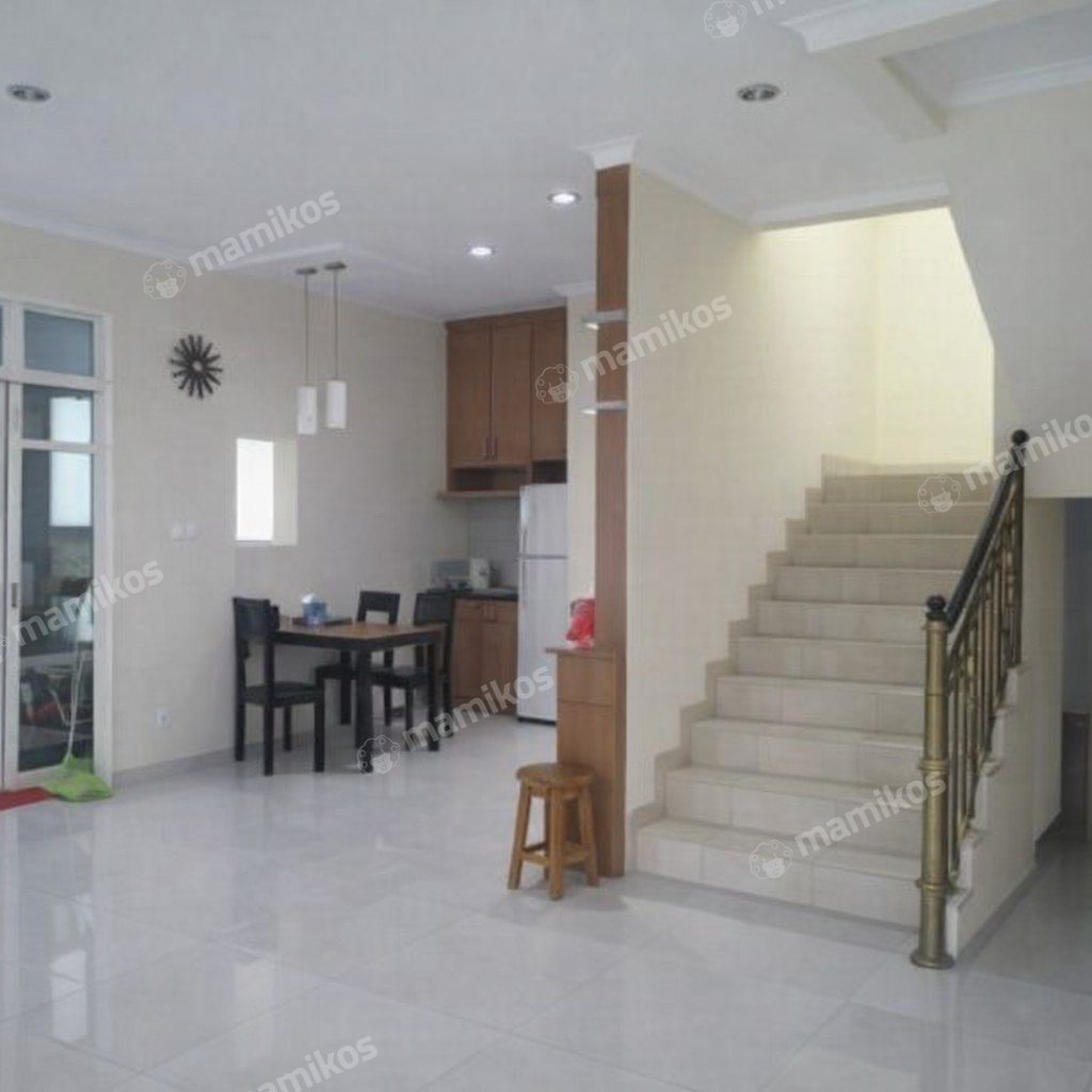 Rumah Sertifikat SHM 4 Kamar Tidur 4 Kamar Mandi Pantai Indah Kapuk Jakarta Utara - Photo 3