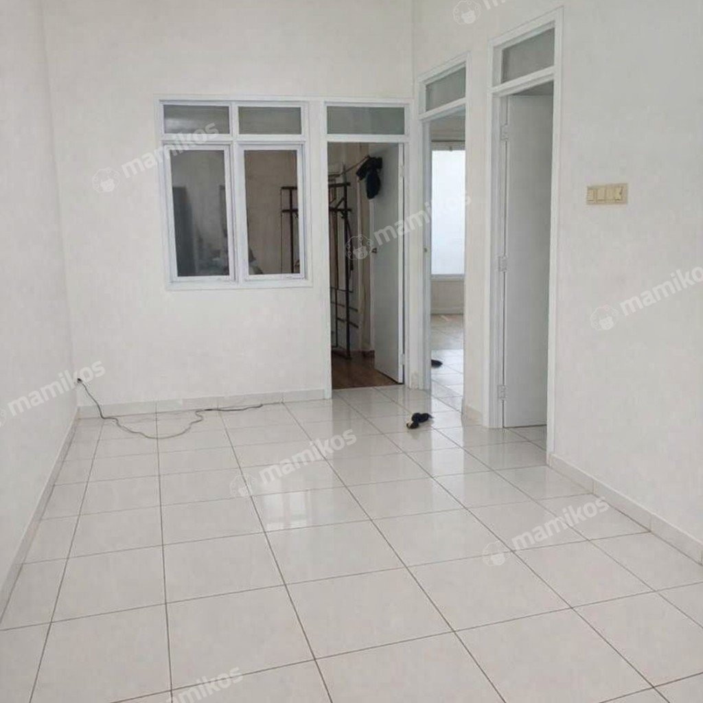 Rumah Sertifikat SHM 2 Kamar Tidur 1 Kamar Mandi Citra Grand Jakarta Timur - Photo 4