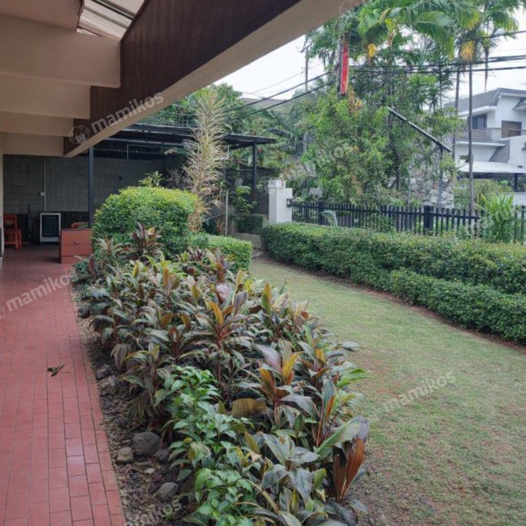 Rumah Sertifikat SHM 4 Kamar Tidur 4 Kamar Mandi Kebayoran Baru Jakarta Selatan - Photo 4